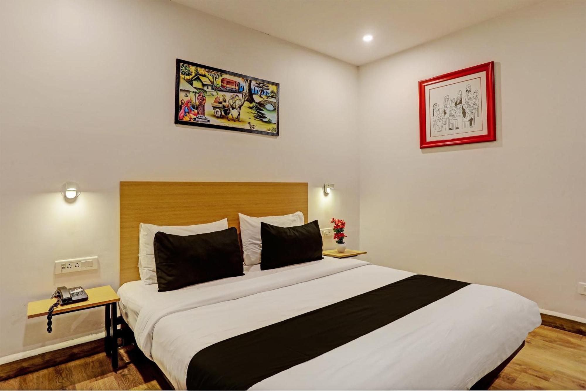 Super Townhouse Swain Heritage Bhubaneswar Ngoại thất bức ảnh