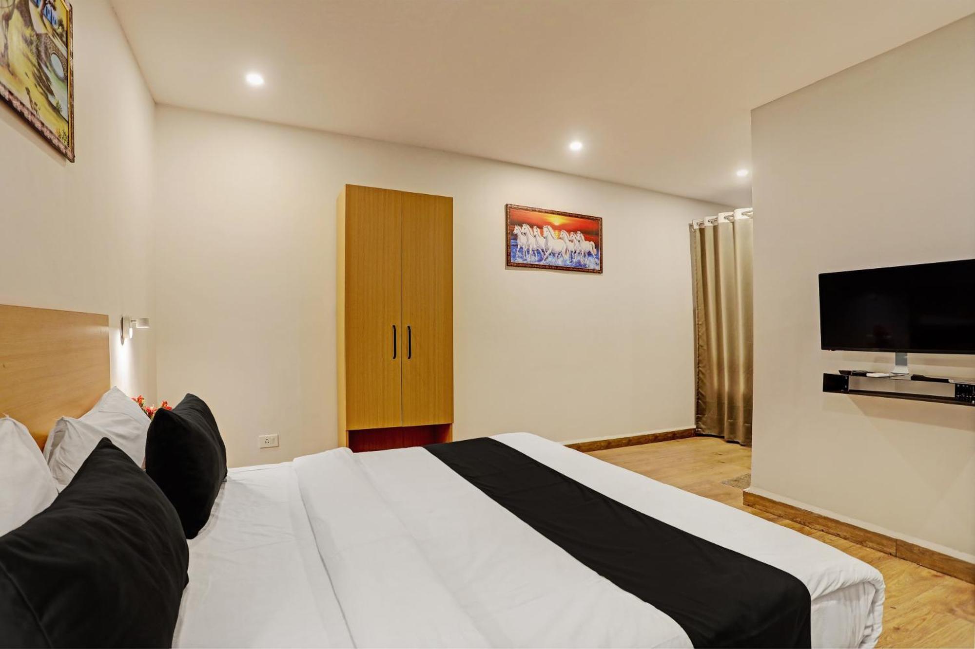Super Townhouse Swain Heritage Bhubaneswar Ngoại thất bức ảnh
